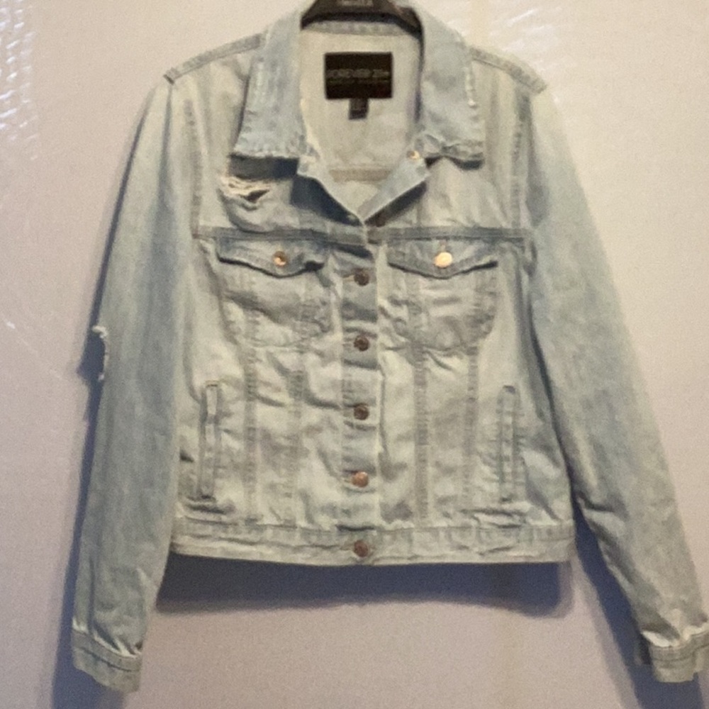Forever 21 Plus distressed denim jacket size xtra large
